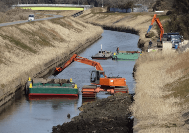 茨城県坂東市 飯沼川浚渫工事