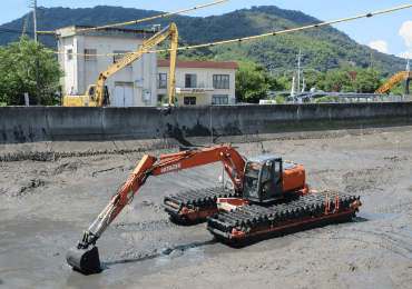 熊本県宇土市 網津川掘削工事