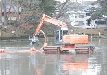 福島県郡山市 ため池内堆積土薄層浚渫工事(放射性物質)
