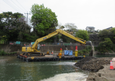 宮崎県延岡市 五ヶ瀬川掘削工事