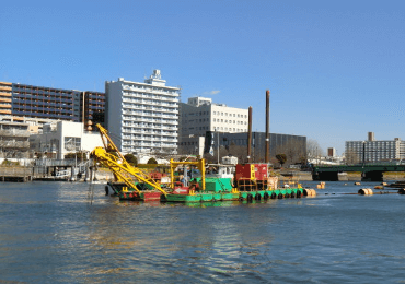 東京都 運河汚泥浚渫工事